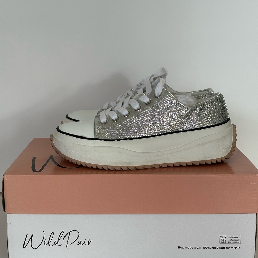 Wild Pair Platform Silver Glitter Sneakers - Picture 2 of 5